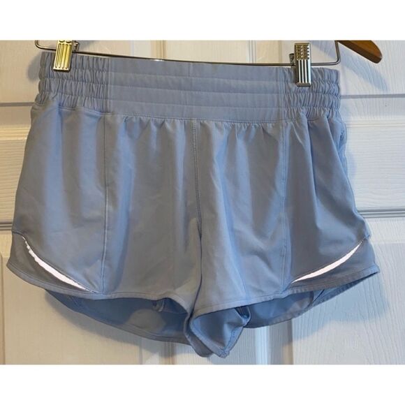 Lululemon Hotty Hot High-Rise Short 4"
Blue Linen - Picture 8 of 8